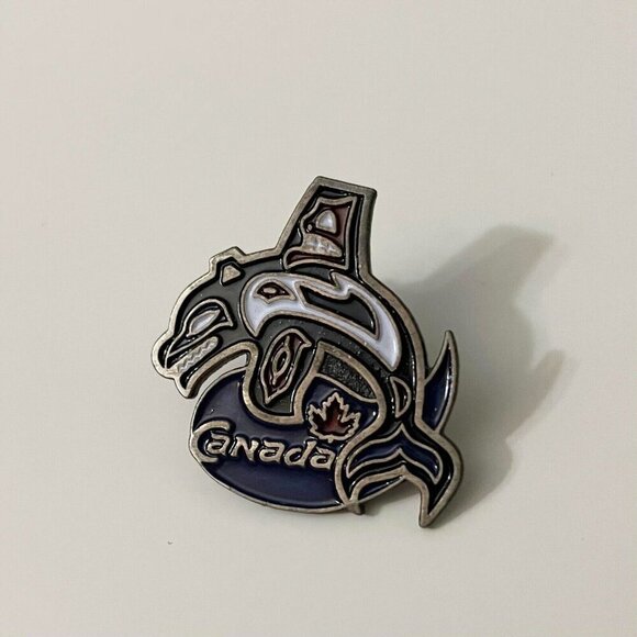 Vintage Crazy Canuck Native Orca Whale Canada Pin Made in Taiwan - Picture 6 of 7